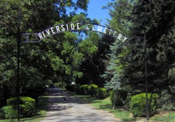 Riverside Cemetery